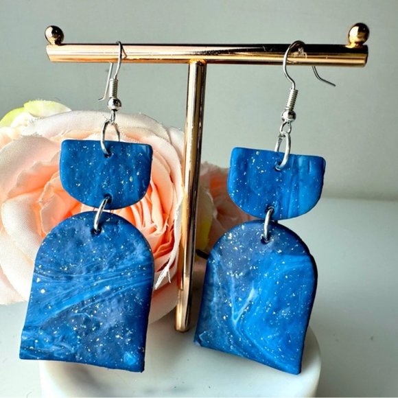 Marble design Glittery Hand made Light weight statement - Gorgeous earrings - Picture 8 of 10